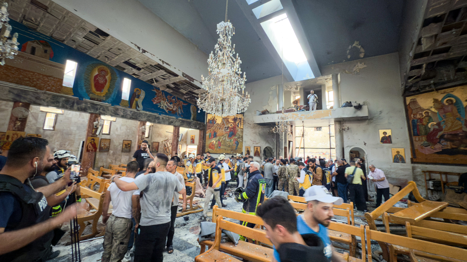 ارتفاع عدد قتلى الهجوم على كنيسة في دمشق إلى 25