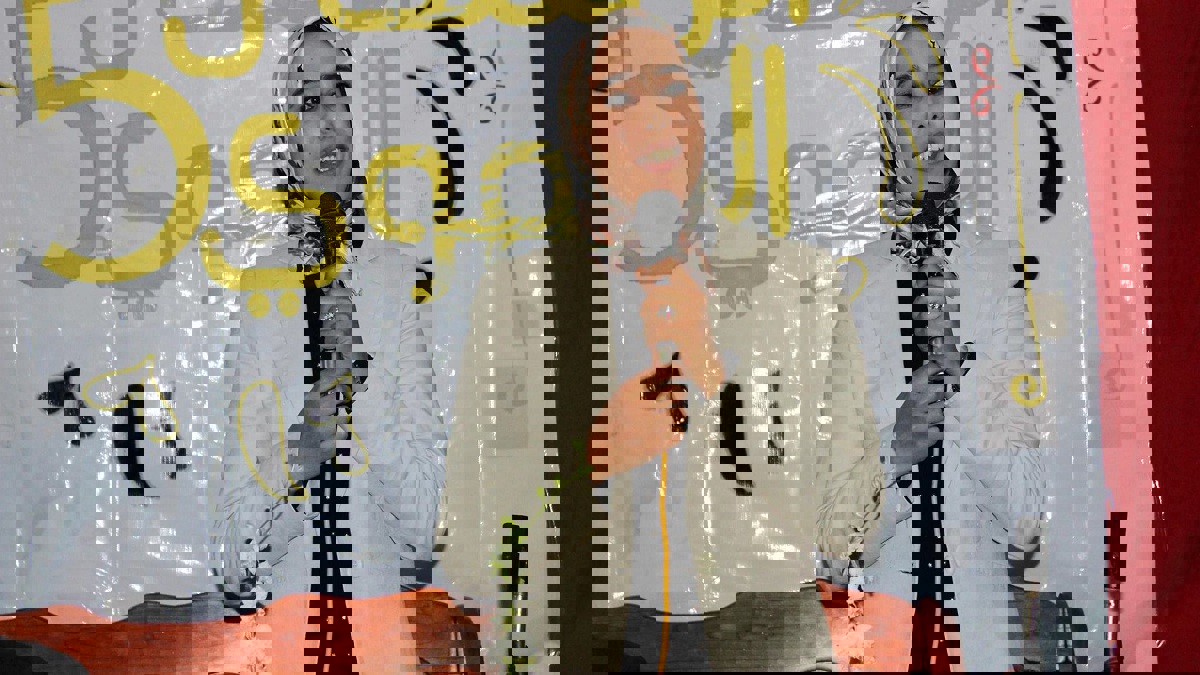 "العدالة والتنمية" المغربي يعلق على الصور الجريئة "المنسوبة" للنائبة الإسلامية "ماء العينين"‎‎