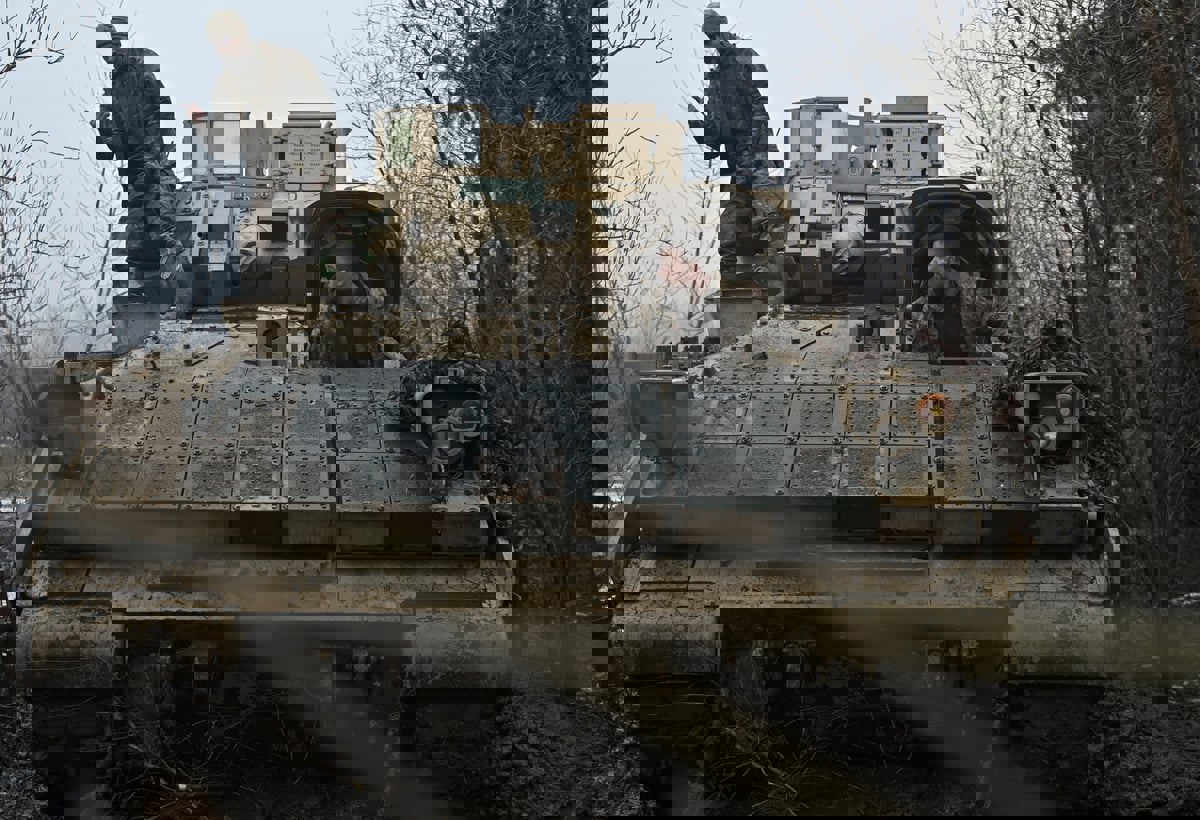 مسيرة "غول" الروسية تدمر دبابة "أبرامز" الأمريكية قرب أفدييفكا (صورة)