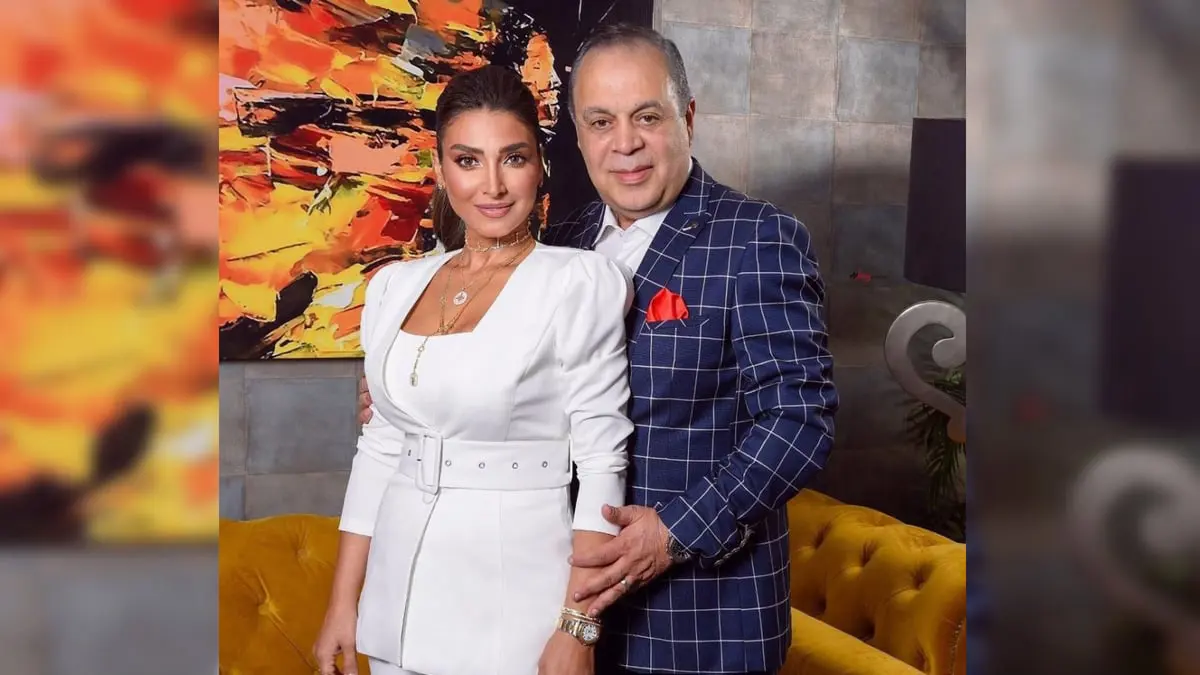 الفنان أشرف زكي يتقدم ببلاغ ضد محمود المهدي بتهمة "التشهير بروجينا"