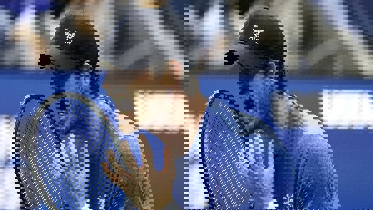 اعتبر تلاعبا قد يغير نتيجة مباراة.. مطالب بتغيير لوائح "دخول المرحاض" في التنس