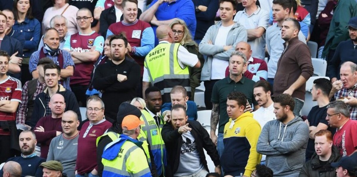 ويستهام يحظر على جماهيره تناول الخمور قبل لقاء تشيلسي