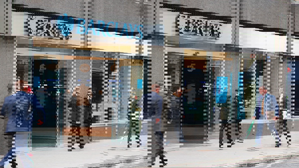 رشوة لقطر.. آخر تطورات قضية بنك "باركليز"