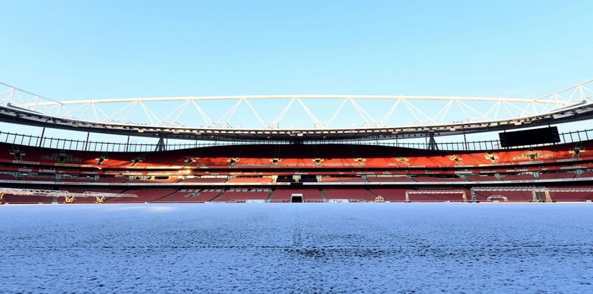 الثلوج قد تؤجل مباراة آرسنال ومانشستر سيتي (صور)