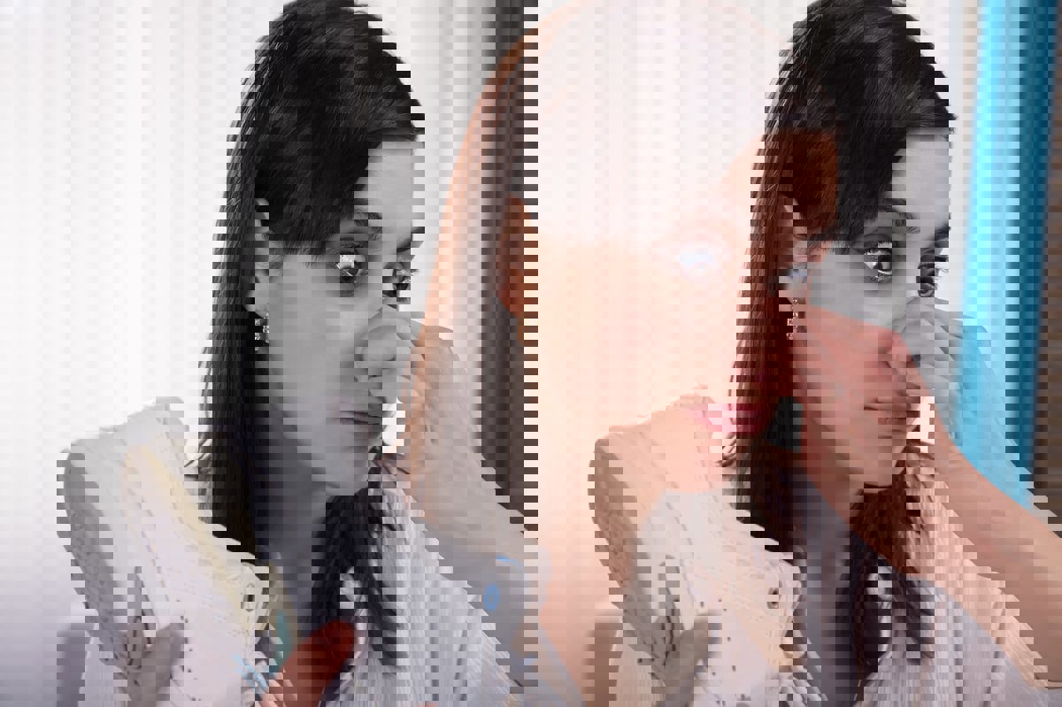 حصدت أكثر من مليوني مشاهدة.. نصيحة "بسيطة" للتخلص من رائحة القدمين 