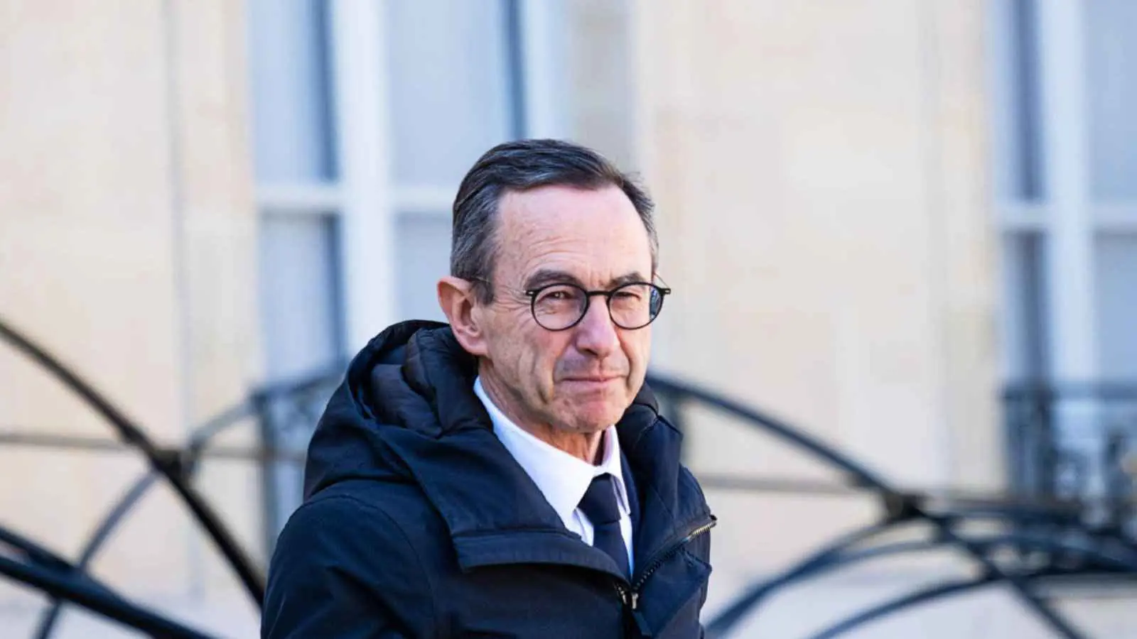 "صراع تيارات".. الأزمة مع الجزائر تفاقم انقسامات الساحة السياسية الفرنسية