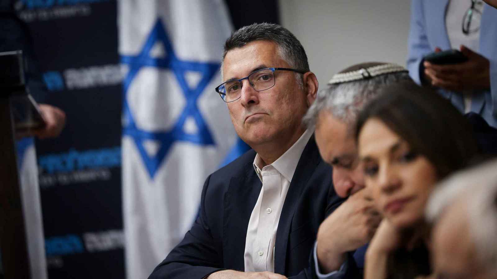 خليفته درزي.. جدعون ساعر يستقيل من الكنيست الإسرائيلي