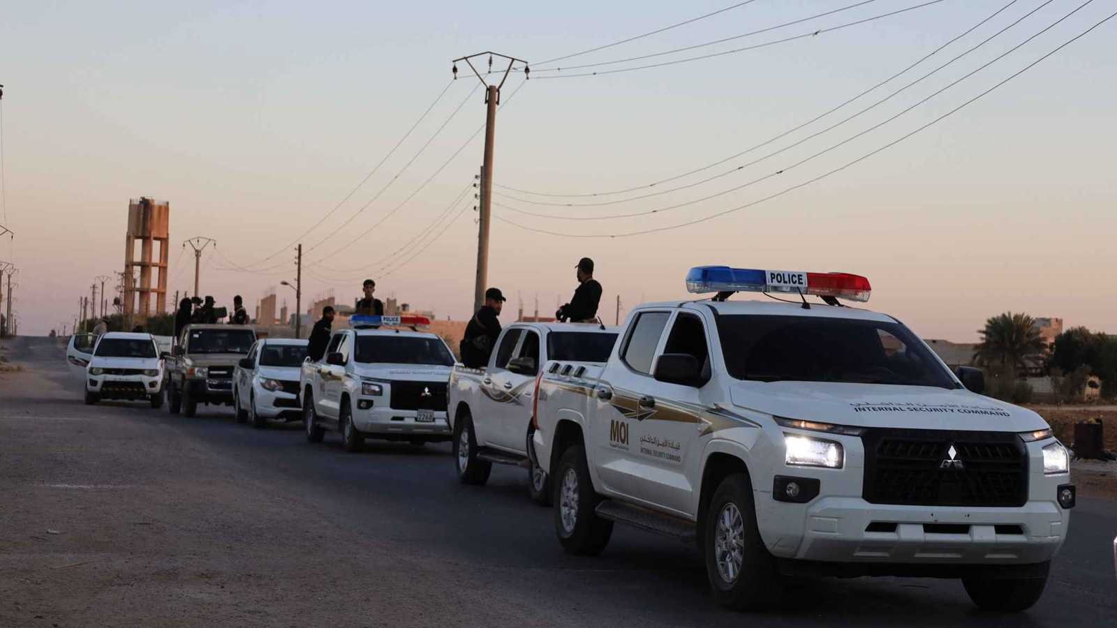 تهرب أسلحة ومخدرات.. الأمن السوري يضبط شبكة إجرامية في حلب (صور)