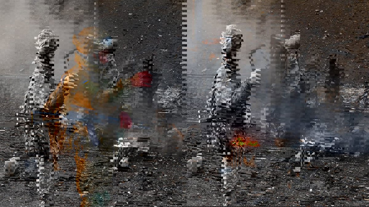 تقرير: توقف أمريكا عن "تأجيج" الصراع في أوكرانيا سيخدم مصالحها