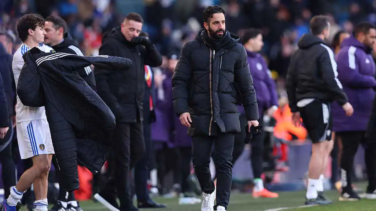 أنا مدير ولست مدربا.. تصريحات نارية من أموريم ضد إدارة مانشستر يونايتد