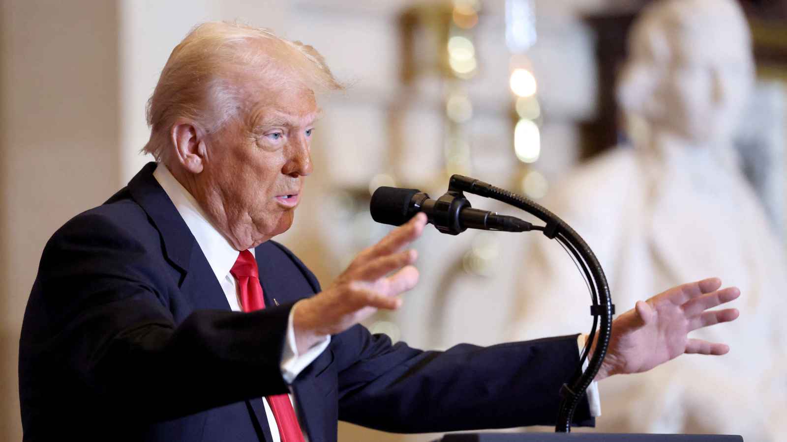 "السيادة المعادية للأممية".. كيف نفسر رؤية ترامب للعالم؟