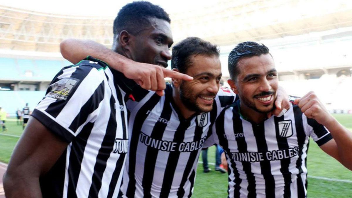 الصفاقسي يُطيح بالترجي ويصعد إلى مواجهة النجم الساحلي في نهائي كأس تونس