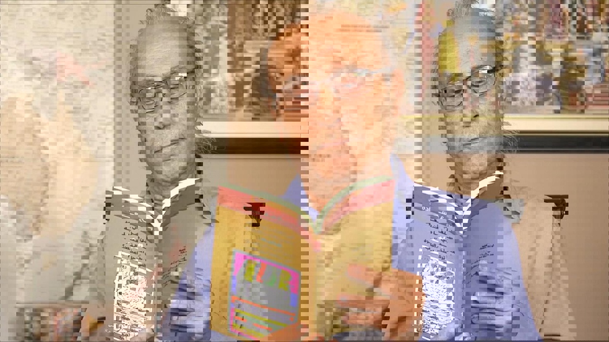 الشاعر اللبناني وديع سعادة يفوز بجائزة الأركانة العالمية