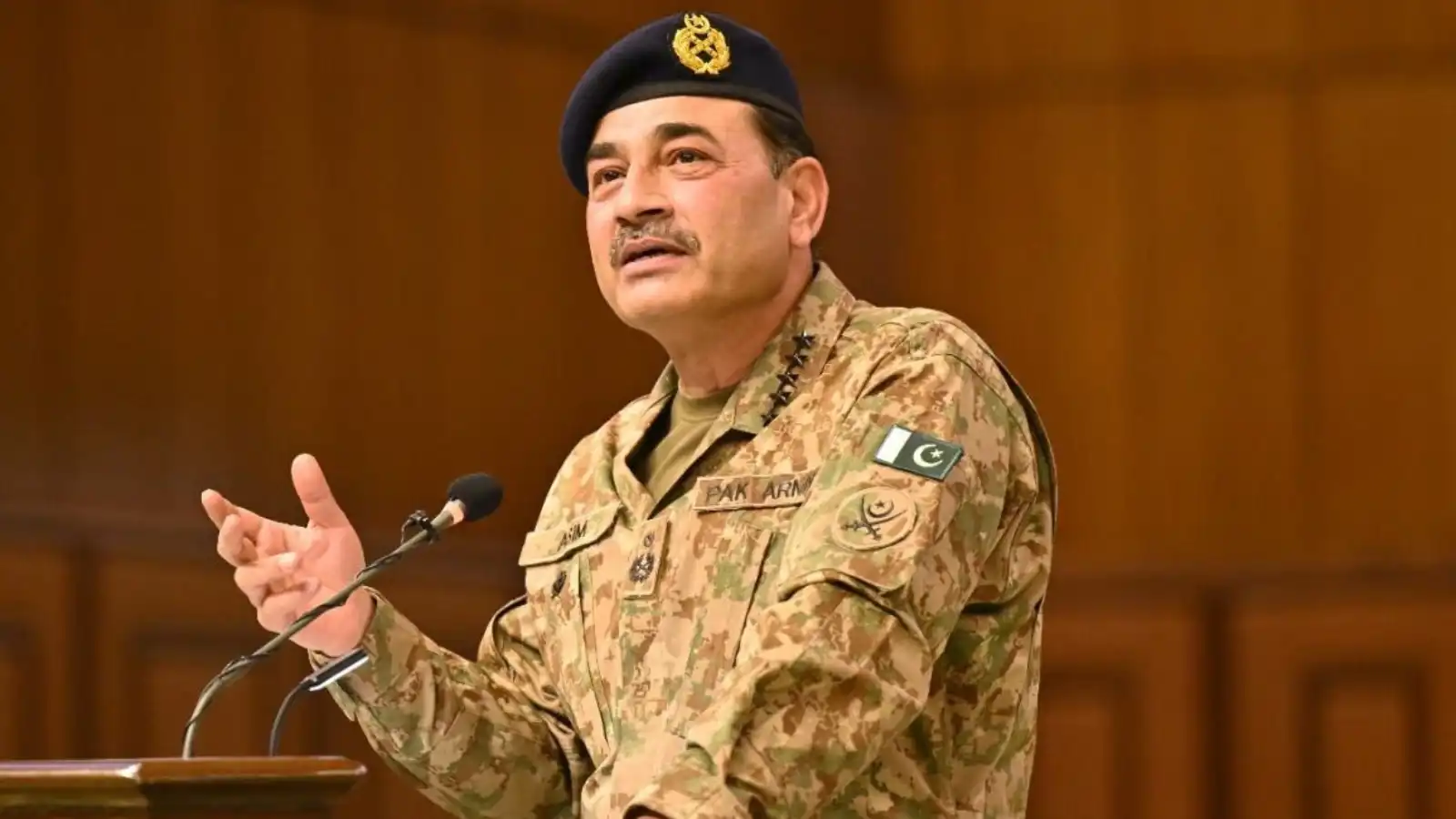 إسلام أباد: 70% من مقاتلي "طالبان باكستان" مواطنون أفغان