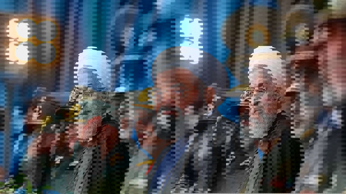 الرئيس الإيراني: سنتعامل بإيجابية مع الإجراءات الأمريكية حيال الاتفاق النووي