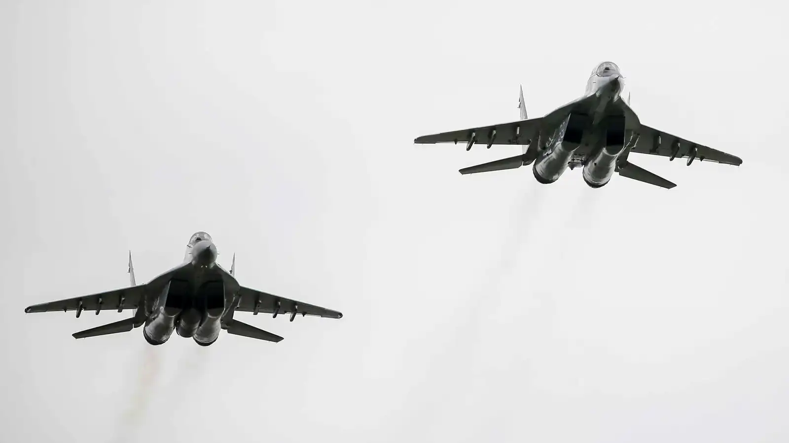 إيران تتسلم مقاتلات "ميغ 29" وتستعد لوصول "سوخوي 35"