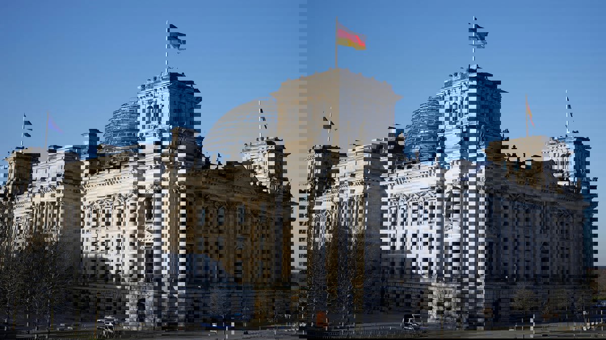 ردا على استدعاء مماثل.. ألمانيا تستدعي السفير الإيراني 
