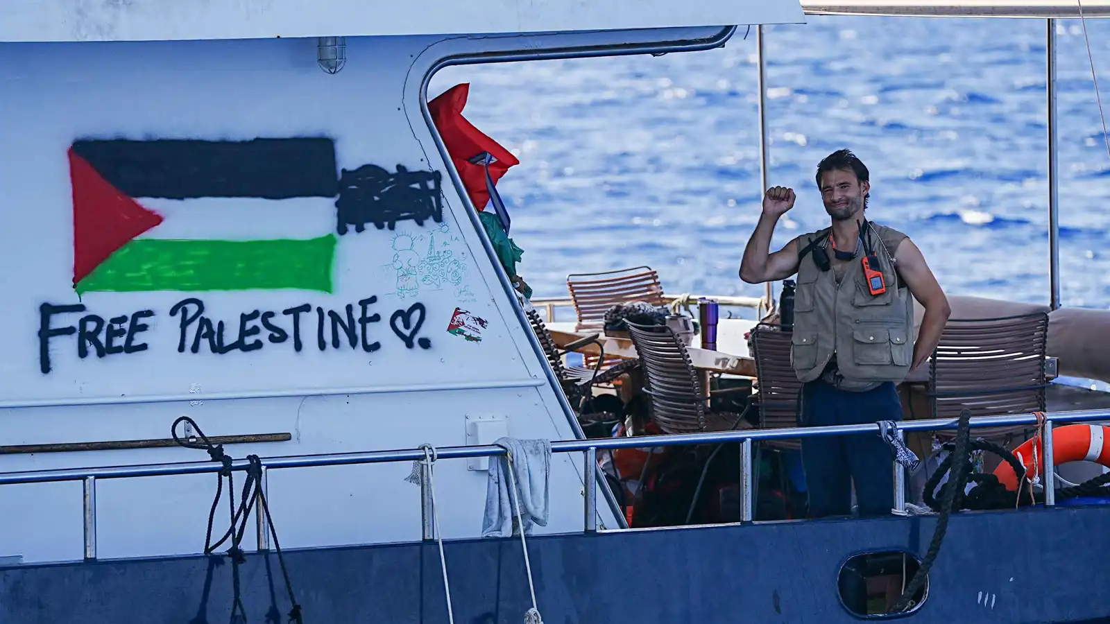 إعلام عبري: وصول نشطاء "أسطول الصمود" إلى ميناء أسدود