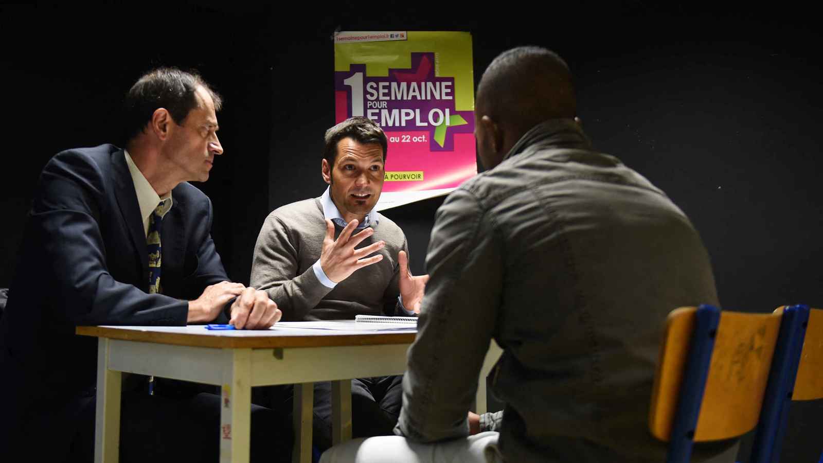 كيف تكشف إعلانات الوظائف عن نرجسية المتقدمين؟