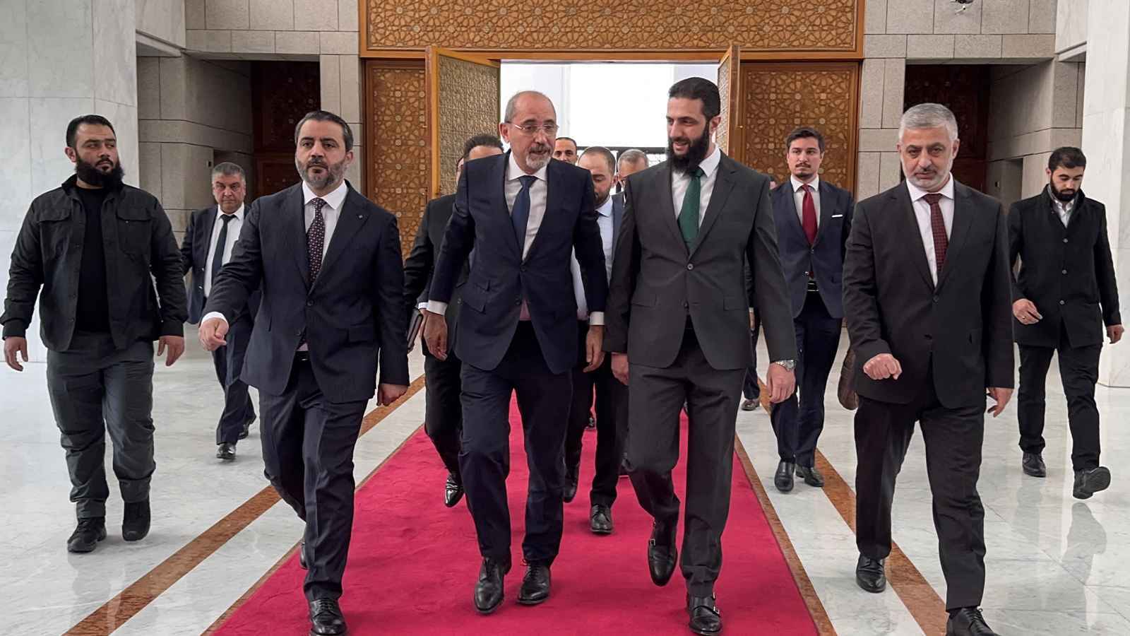 وزير خارجية الأردن: ندعم العملية الانتقالية في سوريا