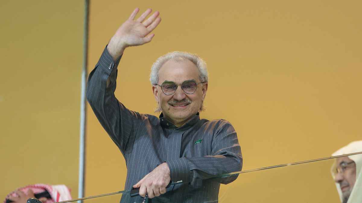 هل يتدخل الوليد بن طلال لحسم صفقة إيزاك لنادي الهلال؟