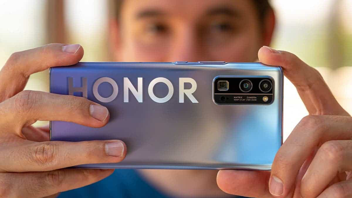 تقرير: Honor V40 أول هاتف بخدمات "غوغل" منذ  حظر "هواوي"