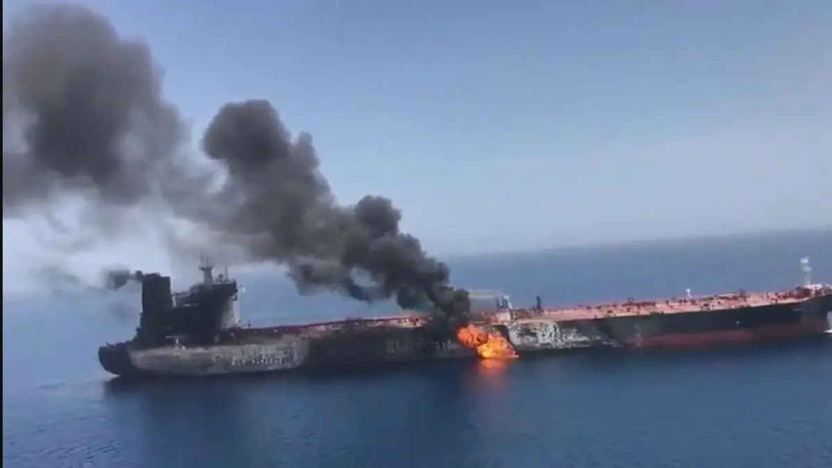 بكين تدعو إلى الحوار بعد الهجومين على ناقلتي النفط في بحر عُمان