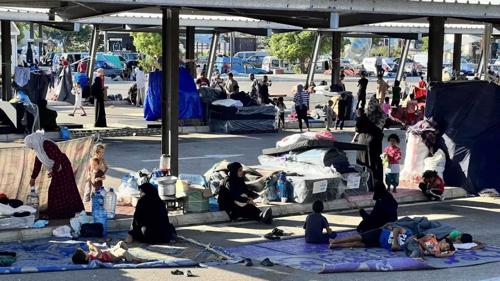 "العمود الفقري" يتصدع.. تآكل صامت في الكادر الوسيط لـ"حزب الله" اللبناني