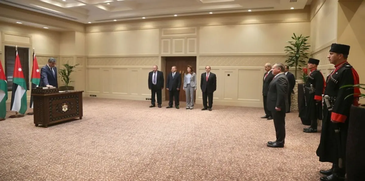 العاهل الأردني يتعهّد بضمان نزاهة الانتخابات البرلمانية المقبلة