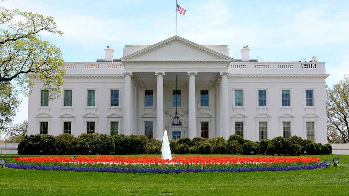 "لم نهاجم إيران" .. البيت الأبيض: قواتنا في وضعية دفاعية بالشرق الأوسط