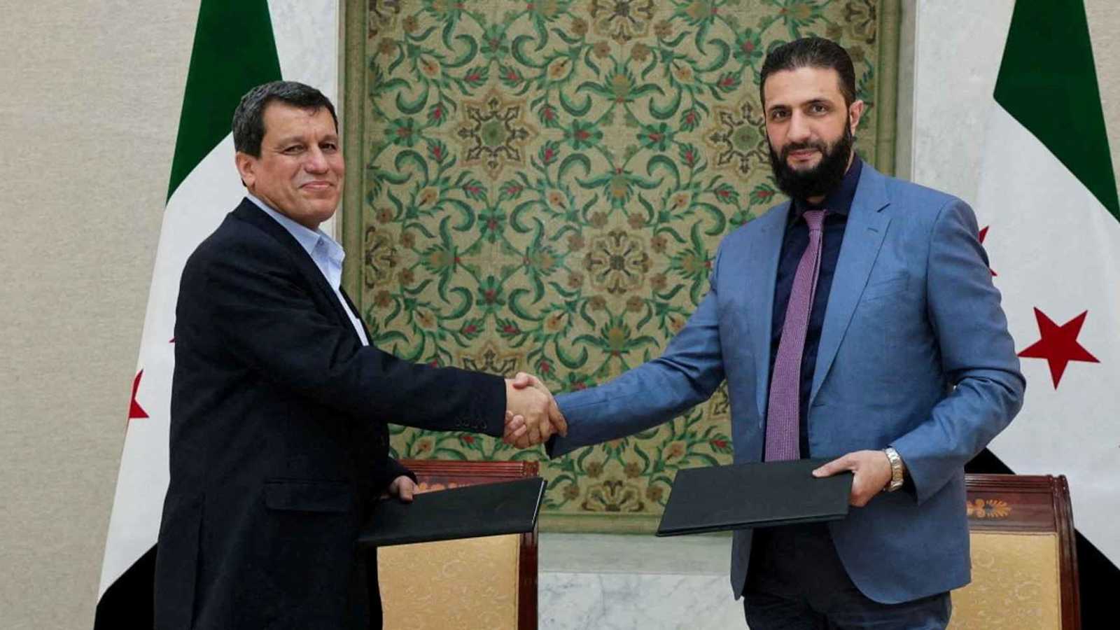 "لعبة مزدوجة".. هل عقدت التدخلات التركية مفاوضات دمشق و"قسد"؟