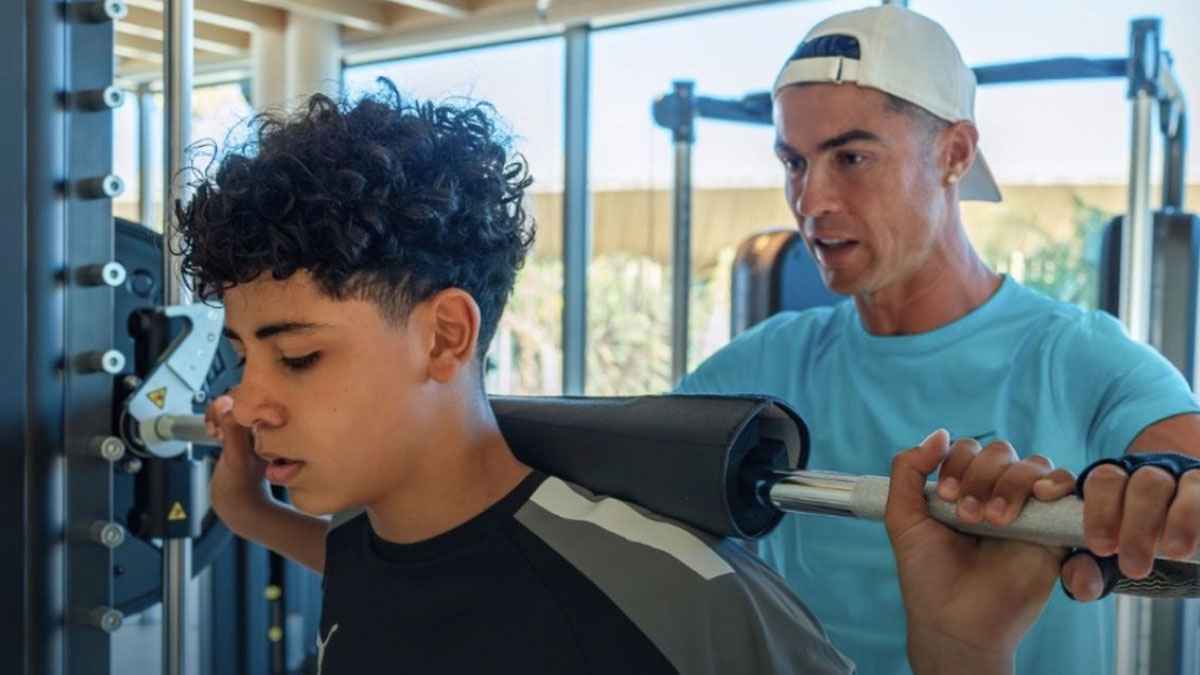 موتو: رونالدو يريد لعب مباراة رسمية مع ابنه