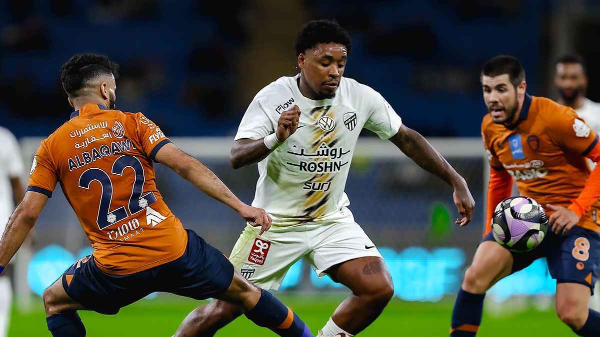 تغطية مباشرة لمباراة الاتحاد ضد الفيحاء في الدوري السعودي 