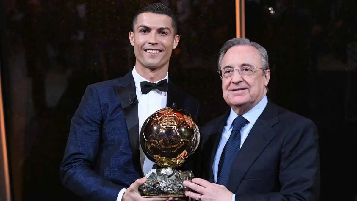 مكالمة تخص نجله.. ماذا طلب رونالدو من رئيس ريال مدريد؟