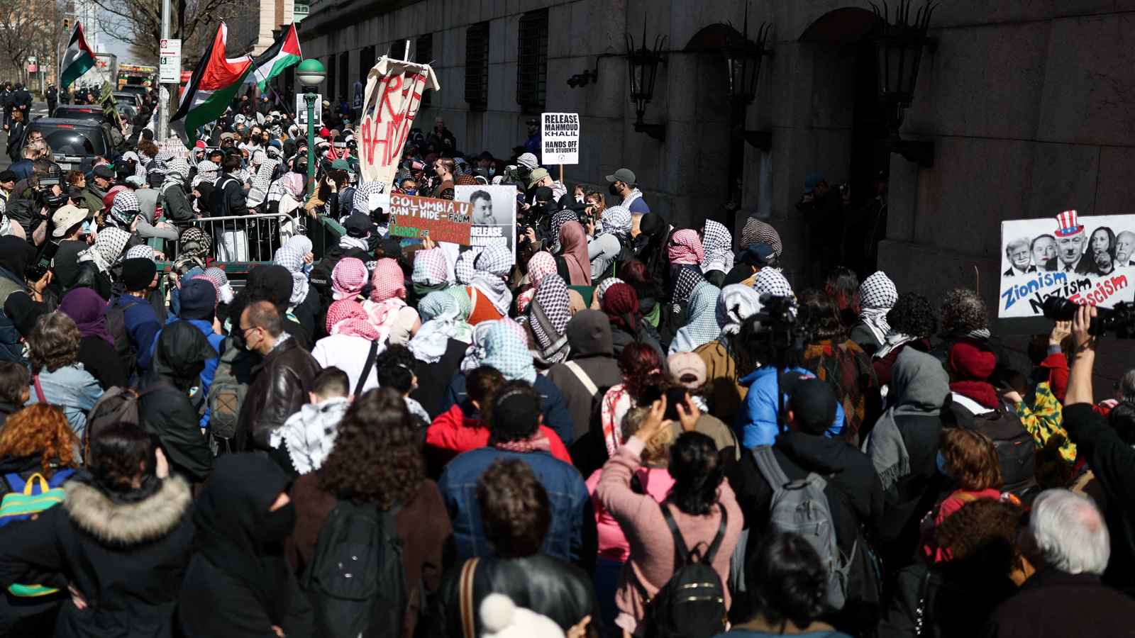 جامعة كولومبيا تتعهد لطلبة يهود بمعالجة "معاداة السامية"