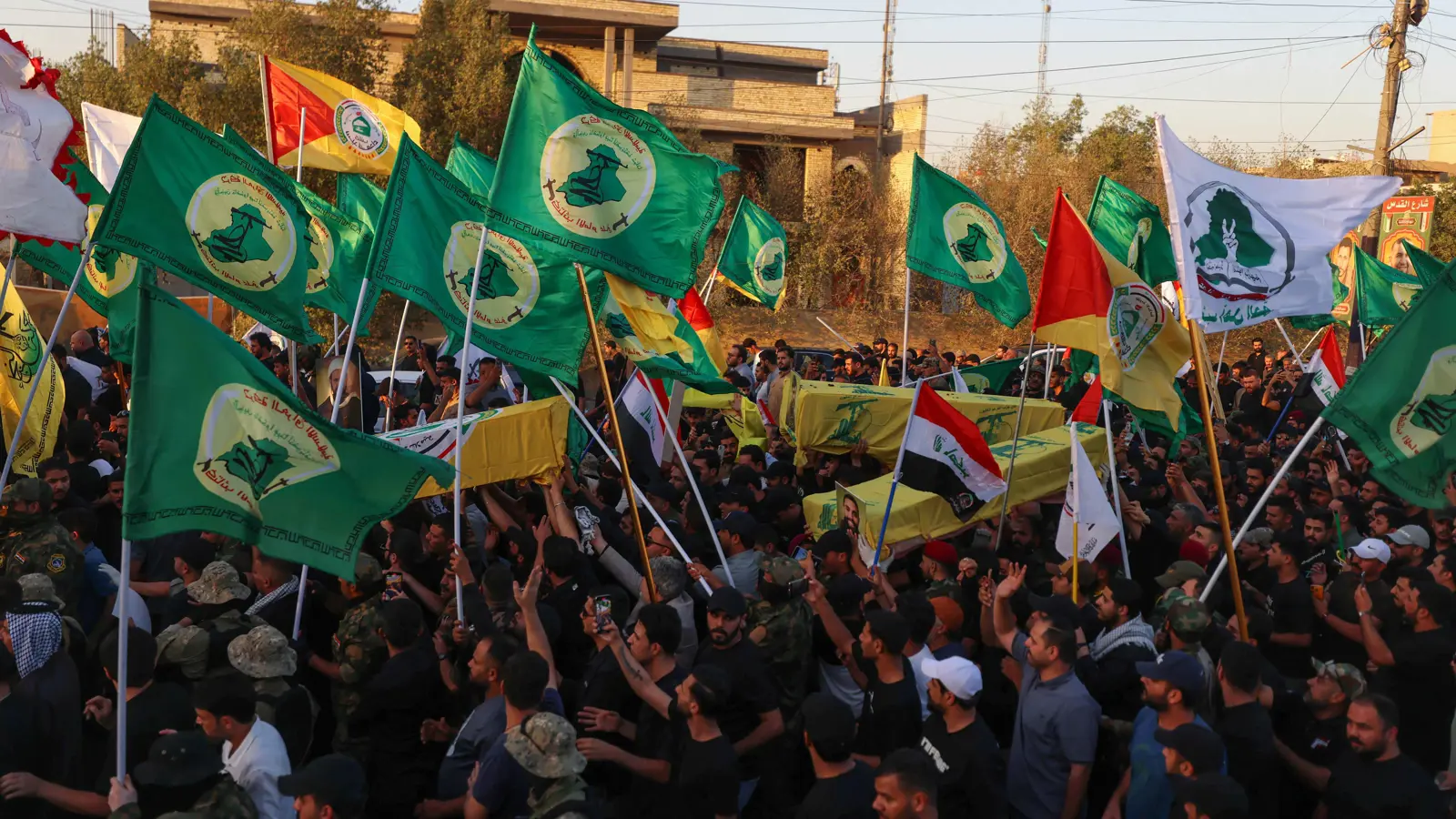 تجفيف منابع تمويل "الحشد الشعبي" والميليشيات العراقية.. ماذا بعد؟