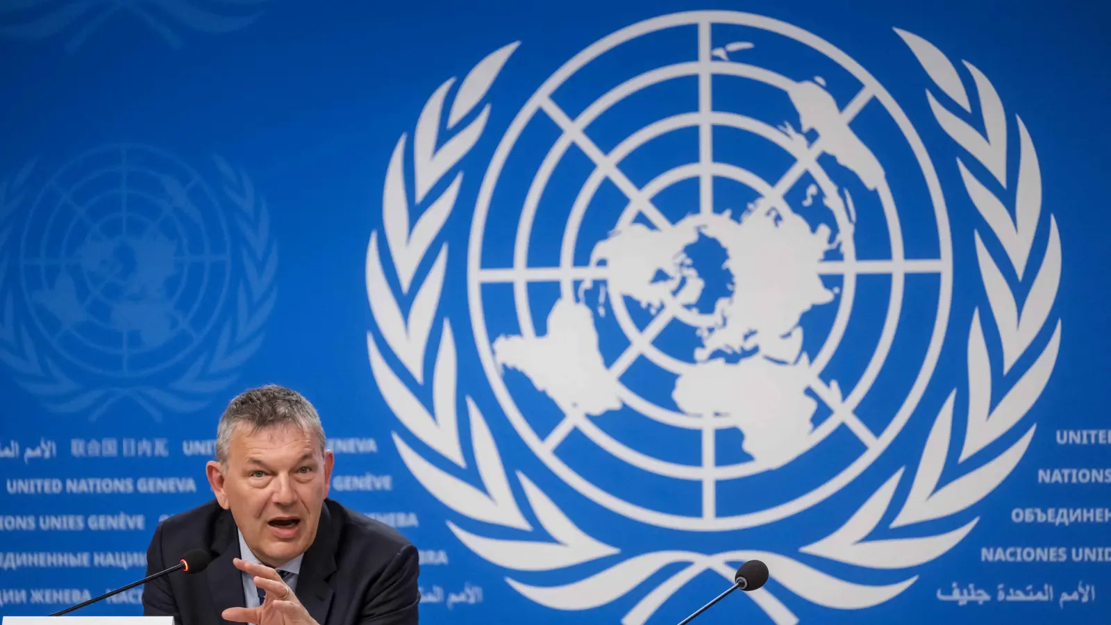 أزمة الأونروا تهدد بتفجر الوضع بمخيمات اللاجئين الفلسطينيين في سوريا