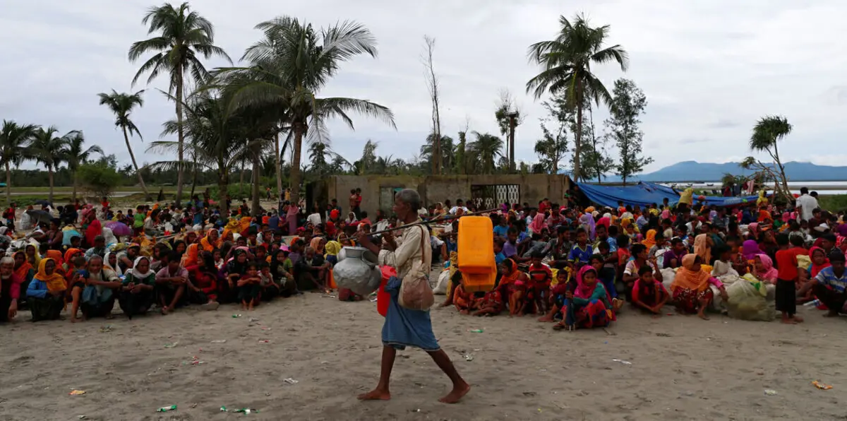 طبيب أردني يروي قصة مؤلمة حول اغتصاب مسلمة من الروهينغا (فيديو)