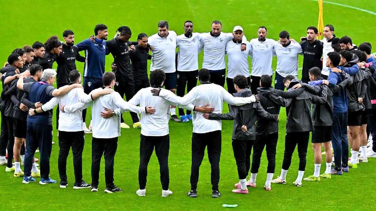 على حافة الإفلاس.. خطة برشلونة تنقذ الزمالك من "انهيار تاريخي" 