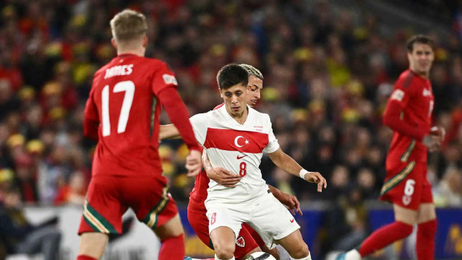 "غولر" ينهي صيامه مع منتخب تركيا (فيديو)