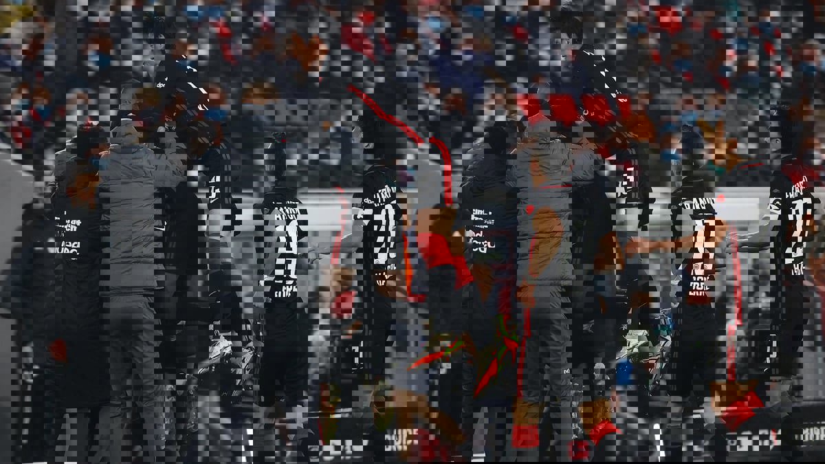 حقق رقمًا تاريخيًا.. فرايبورغ يسحق بروسيا مونشنغلادباخ 6/0 في الدوري الألماني