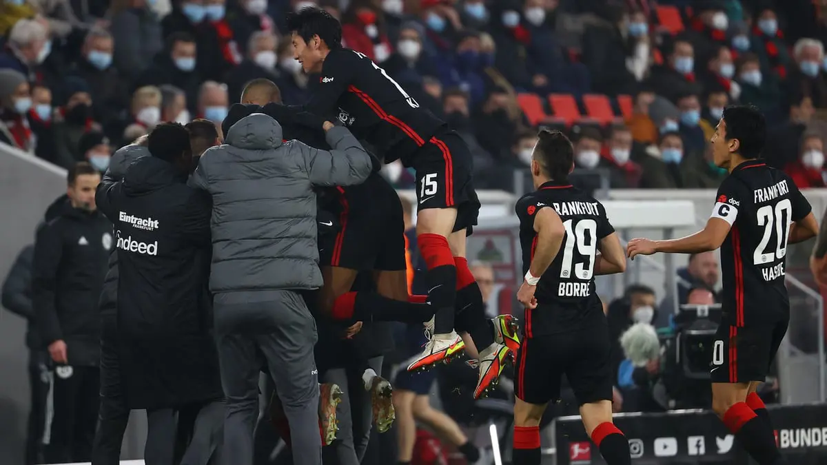 حقق رقمًا تاريخيًا.. فرايبورغ يسحق بروسيا مونشنغلادباخ 6/0 في الدوري الألماني