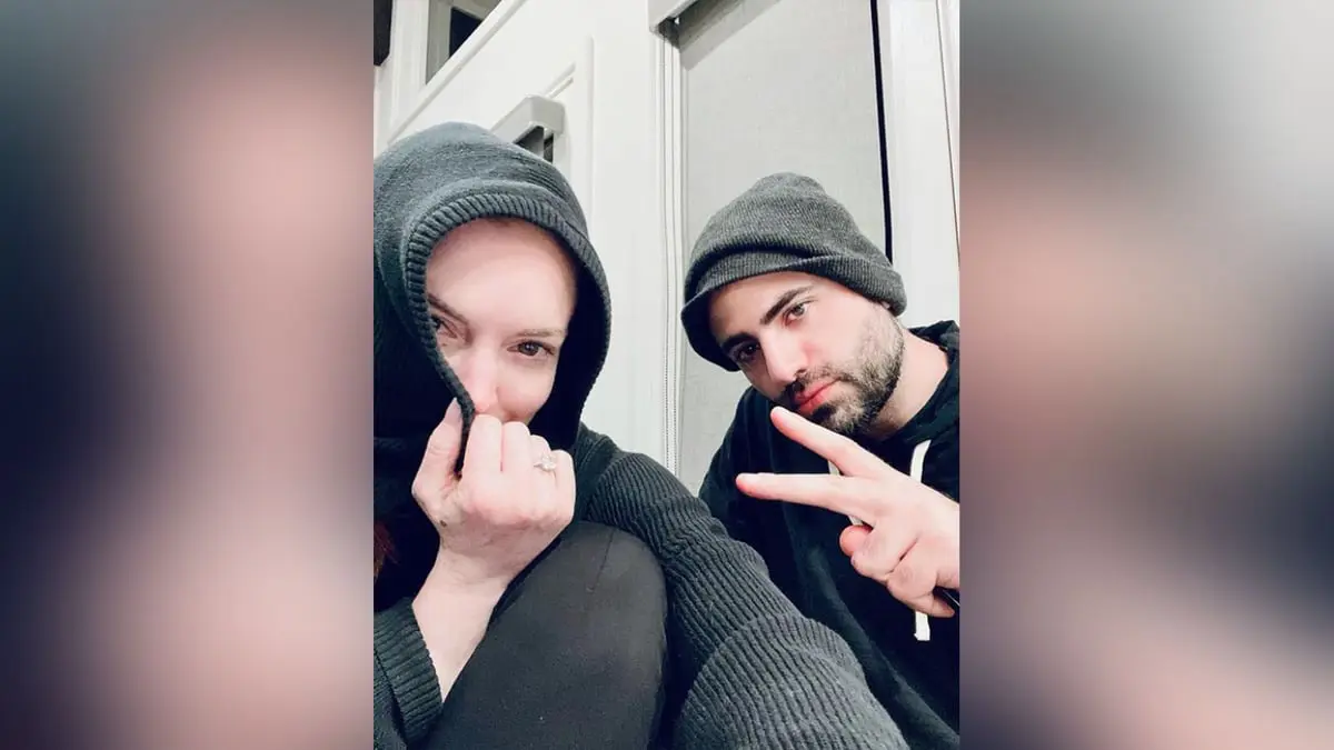 من هو بدر الشماس خطيب ليندسي لوهان؟