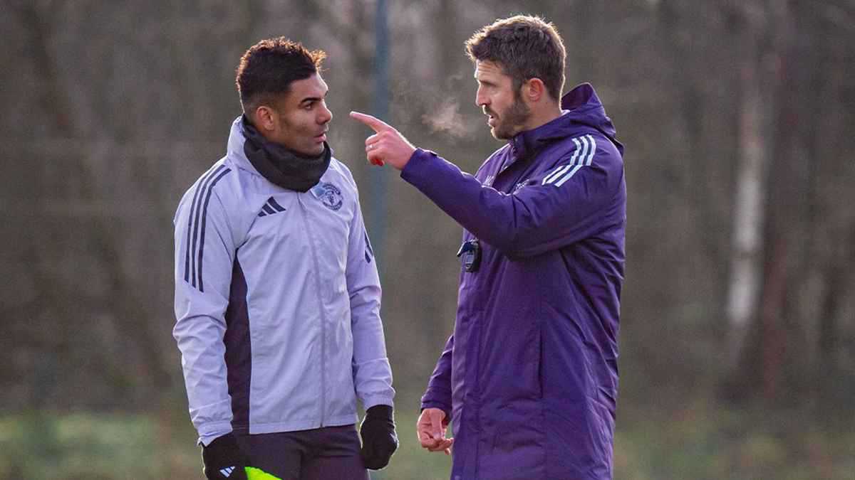 كاريك قبل ديربي مانشستر: نريد أن نكون قريبين من القمة 