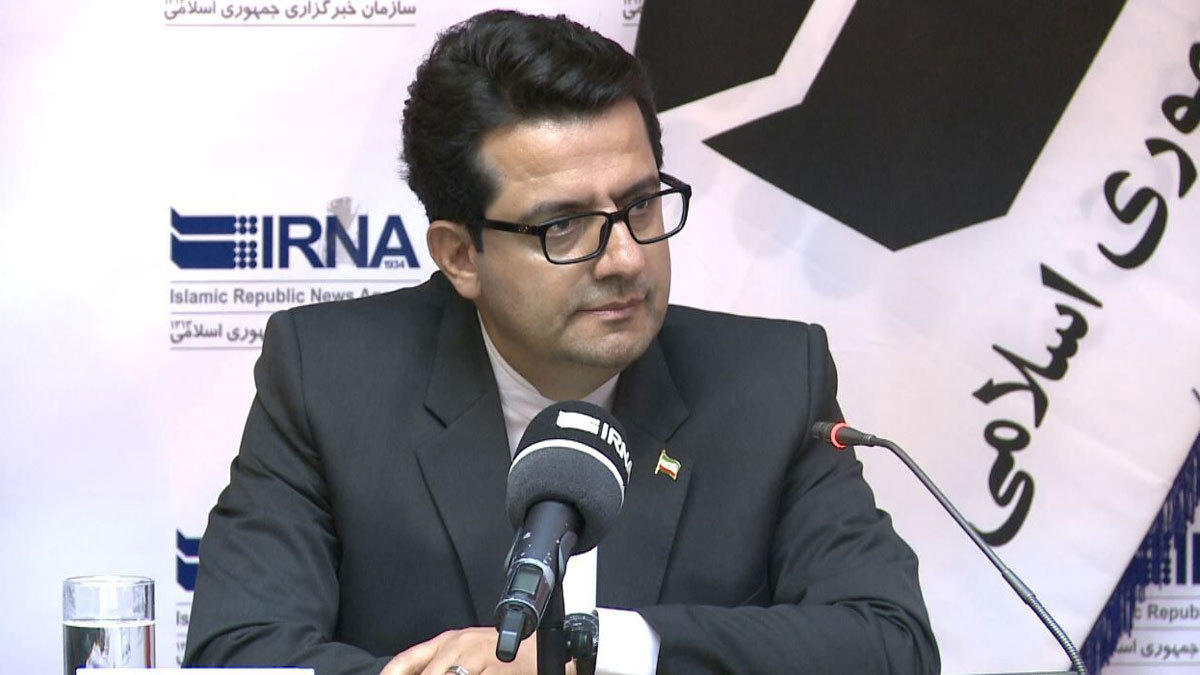 إيران تزعم التخلي عن خلافاتها مع دول المنطقة لمواجهة "صفقة القرن"