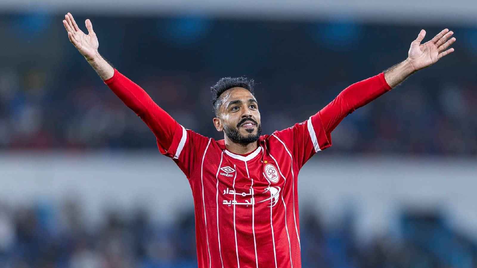 على أنغام حسين الجسمي.. القادسية الكويتي يعلن صفقة "كهربا" (فيديو)