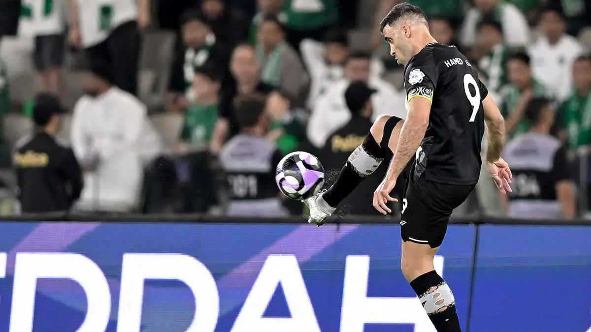 إشارة عبد الرزاق حمد الله لجمهور الأهلي السعودي بعد الخسارة (فيديو)