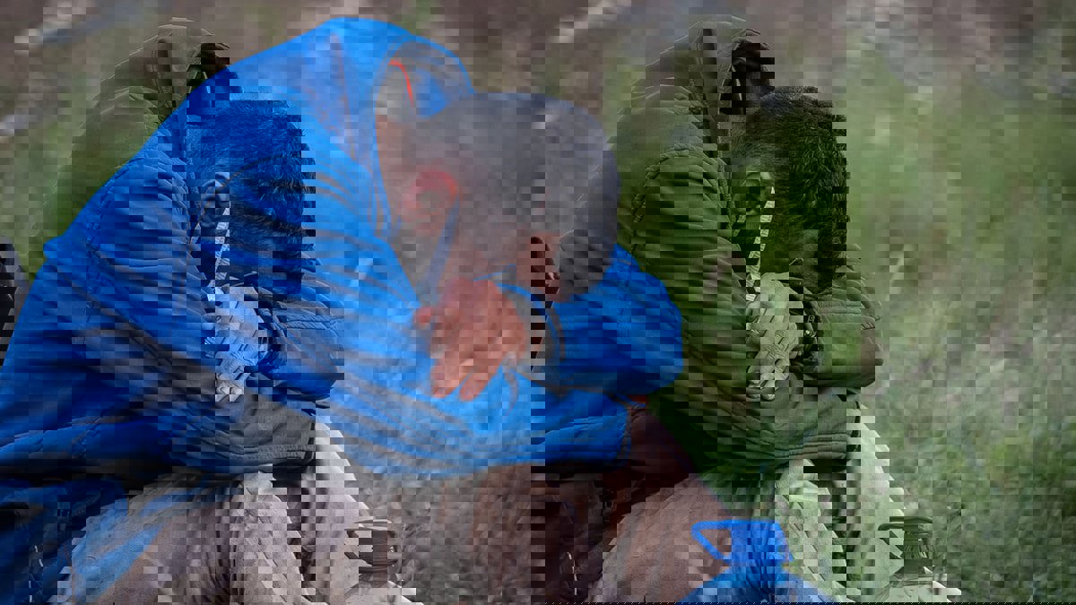 "يونس" .. قصة مهاجر عراقي نجا من الموت في غابات بولندا