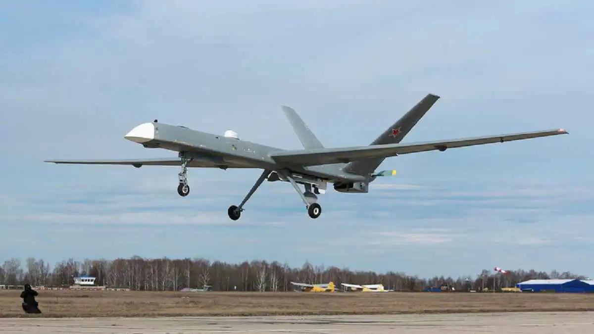 تحذير أوكراني.. مسيّرات روسية تدخل المجال الجوي البولندي