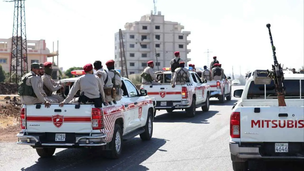 المرصد السوري: إعدام 12 شخصا داخل مضافة في السويداء